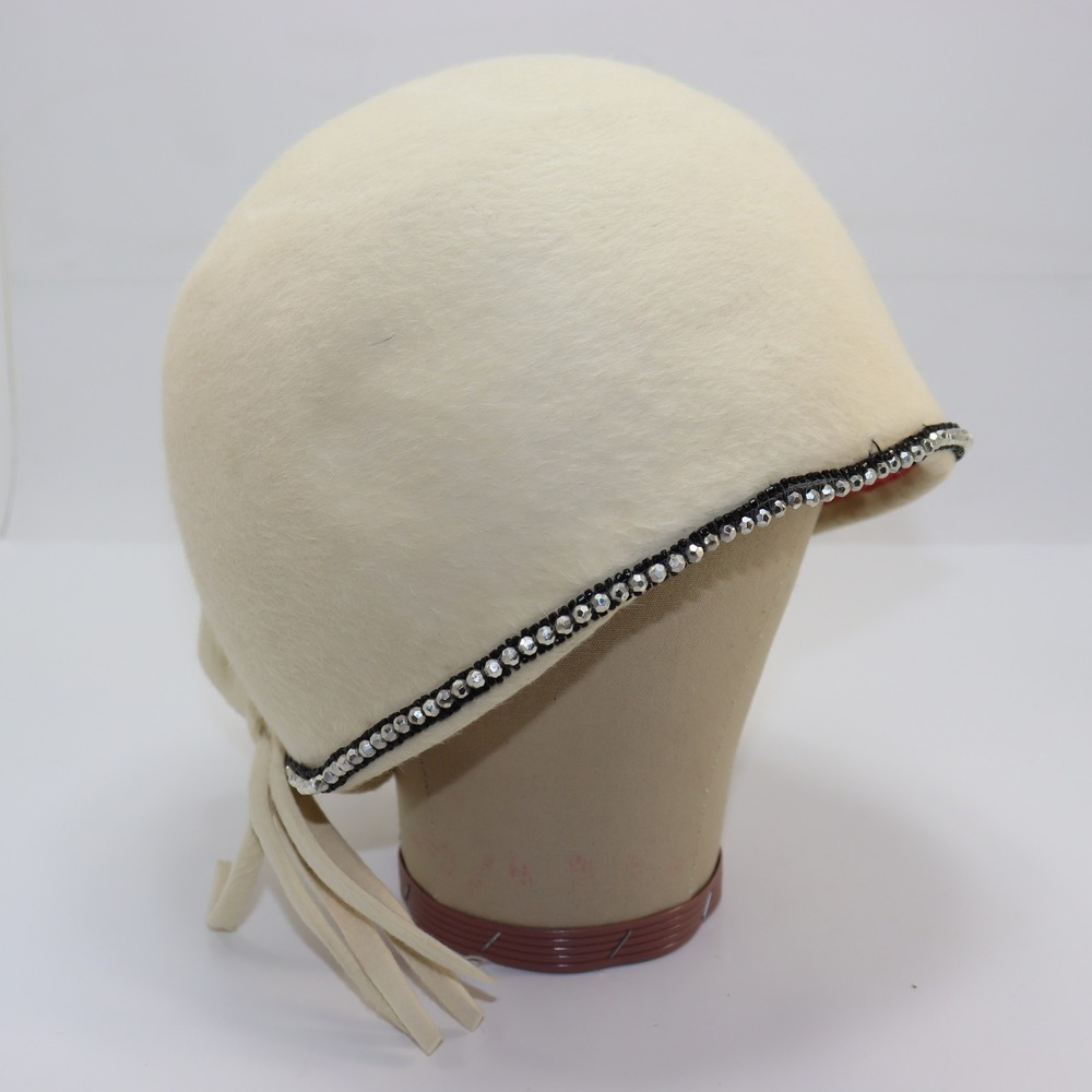 Bachrach's Cloche Hat 22 Cream Womens Beaded Bow Vintage Flapper